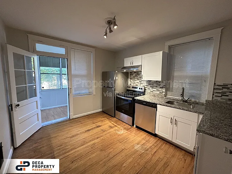 4950 Sutherland Ave — Photo 6
