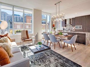 834 N Hudson Ave #16, Chicago, IL 60610