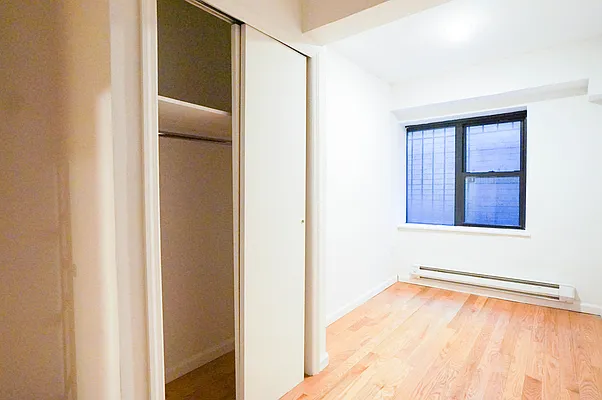 Rented by City Connections Realty | media 63