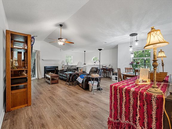 4th image of 7935 Edgebrook Cir APT I