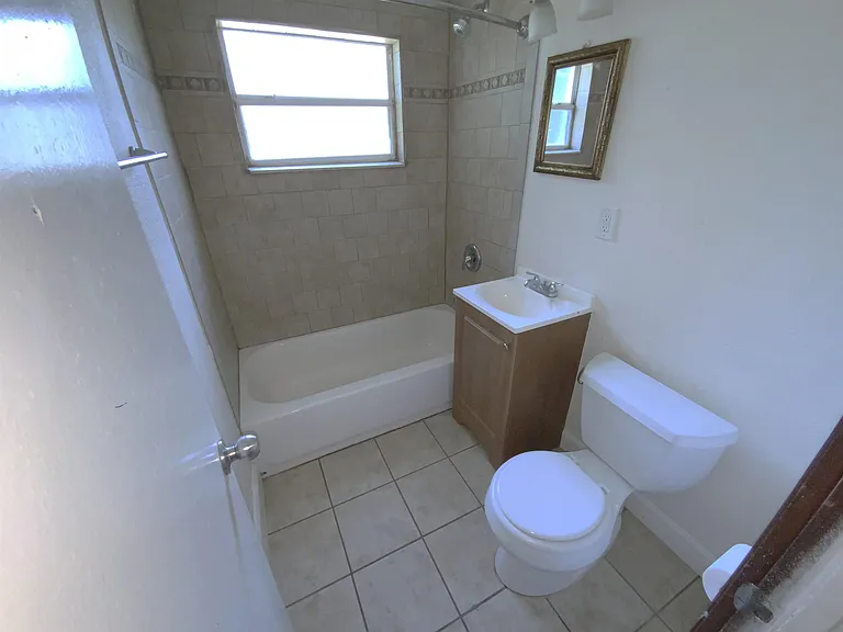 2408 Gillis St — Photo 8