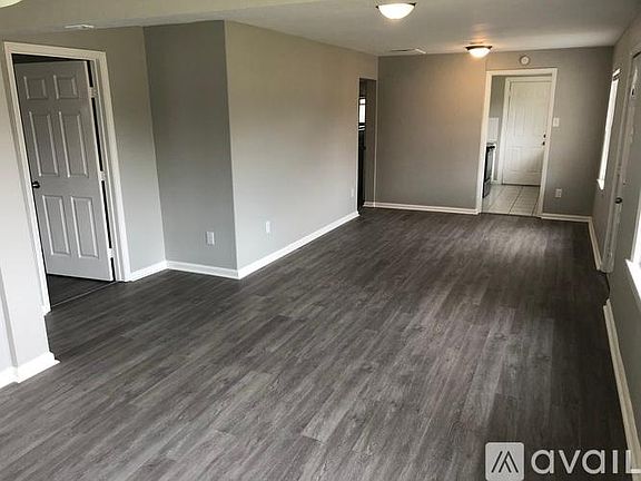 5th image of 1428 Harrop Ave