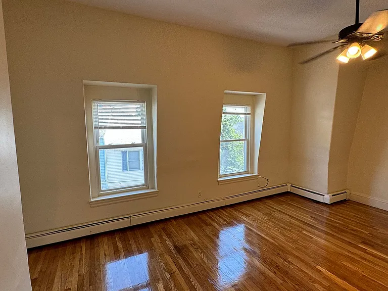 42 Summer St #5 — Photo 9