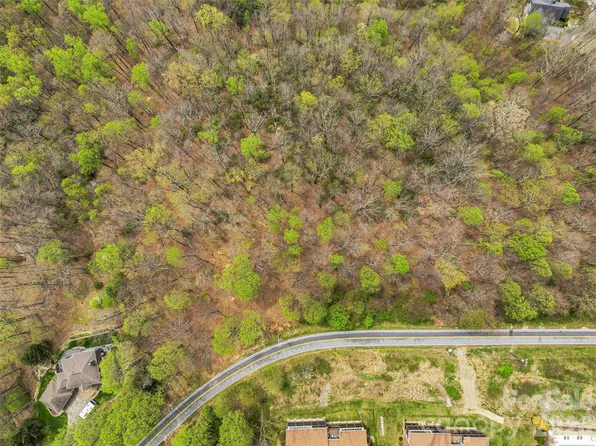 4164 Laurel Park Hwy #10, Hendersonville, NC 28739