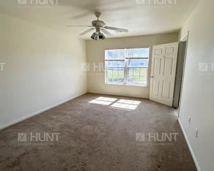 4013 Buttonwood Ct — Photo 10
