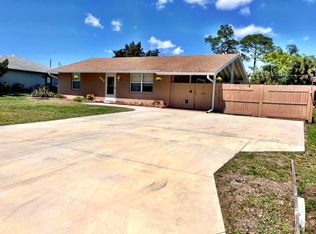 948 Tropical Ave, Port Charlotte, FL 33948