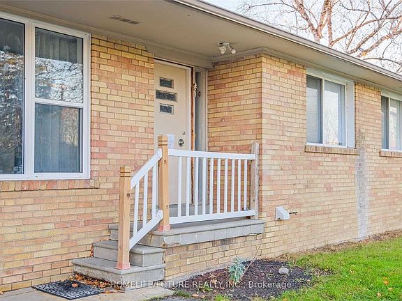 3rd image of 50 Benlight Cres