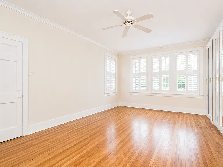 5115 Kavanaugh Blvd — Photo 9