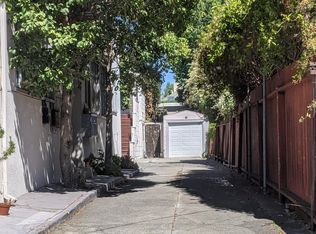 3924 Clarke St, Oakland, CA