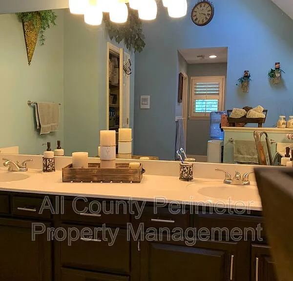 2345 Bray Ct NE — Photo 24