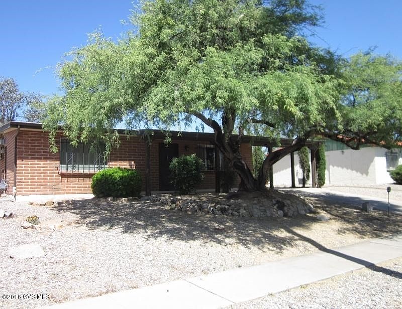 1st image of 718 S Abrego Dr