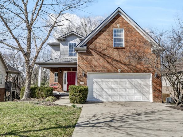 101 Hidden Paddock Ln