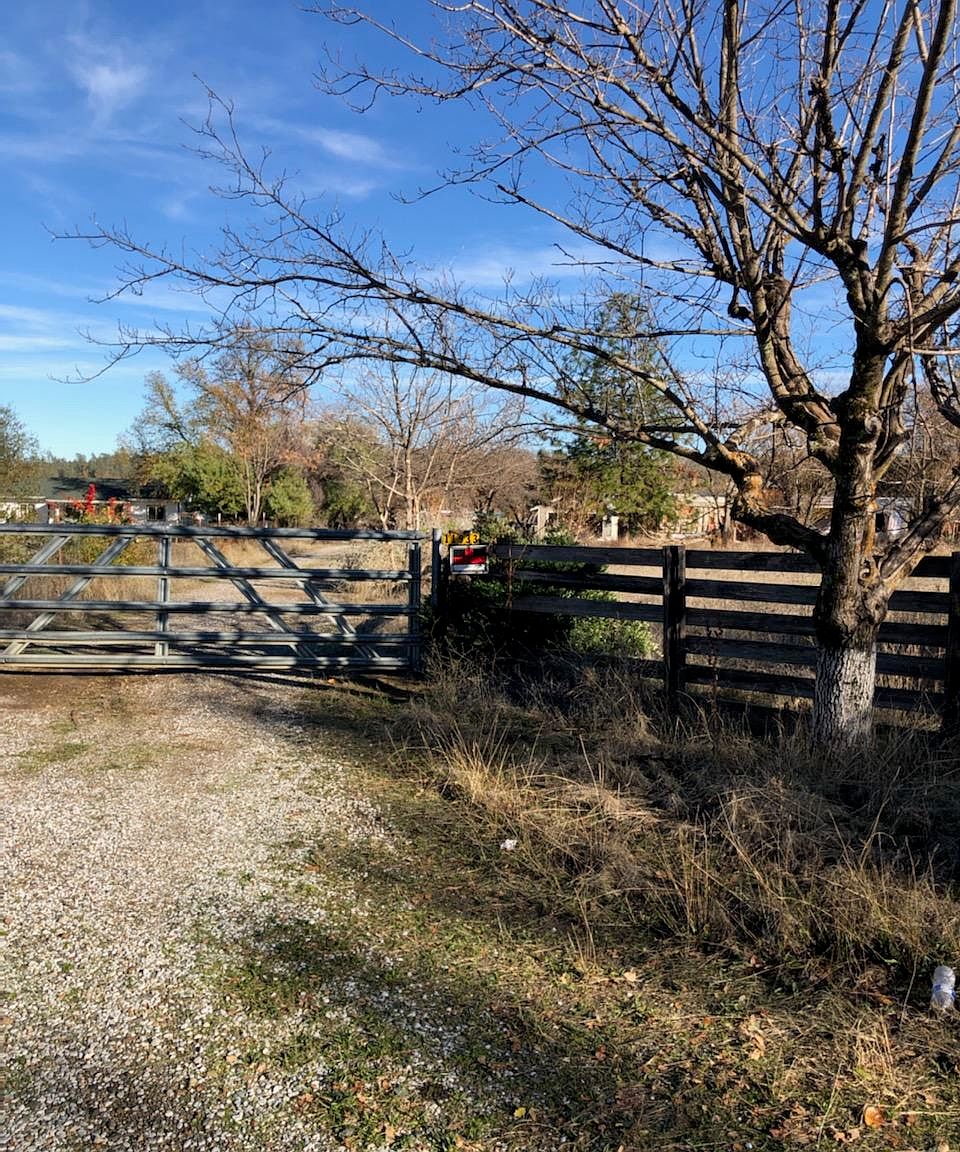 11933 Deschutes Rd, Bella Vista, CA 96008 Zillow