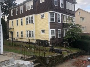 17 View St, Worcester, MA 01610