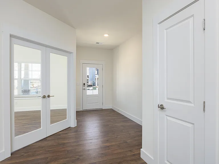 8192 Watercolour Ln — Photo 7