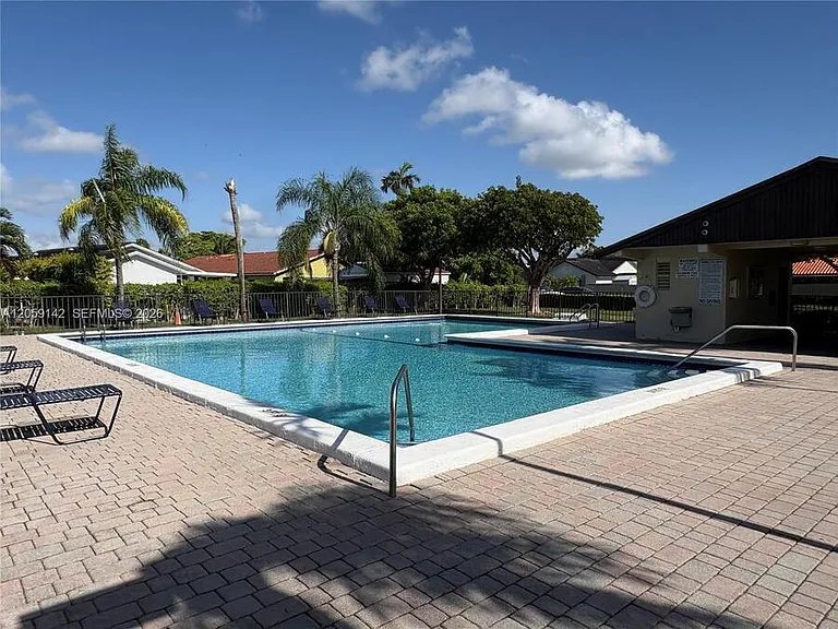 6610 SW 104th Ct — Photo 97