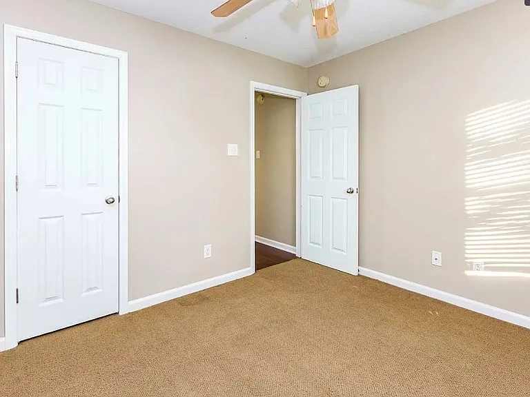 17 Hillside Cv — Photo 18