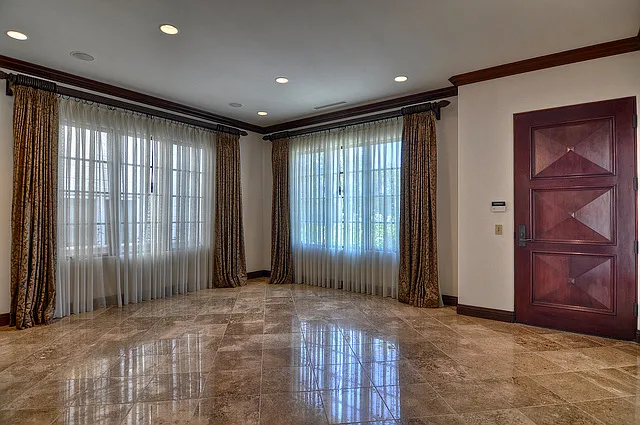 222 Iris Ave — Photo 7