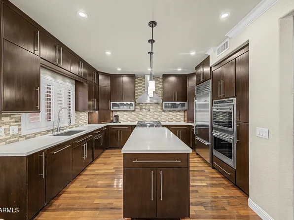 1172 N WOODSIDE Court, Chandler, AZ 85224