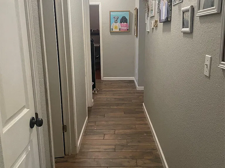 2304 Kristen Ln — Photo 13