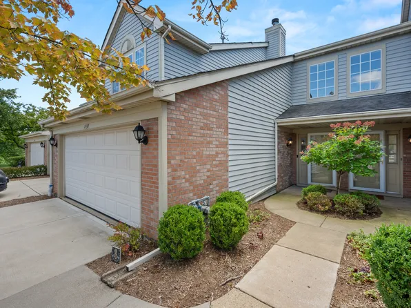 1437 Greens Ct #1437, Glendale Heights, IL 60139