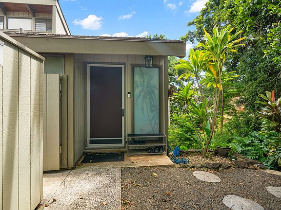 5th image of 4370 Kalaheo Dr APT 16