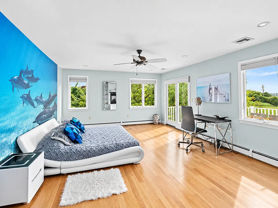 18 Hatherly Rd