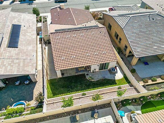 3rd image of 1656 Spring Run Ln