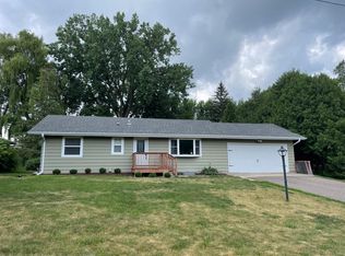 5815 Main St W, Maple Plain, MN 55359