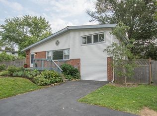 1634 Pulaski Dr, Blue Bell, PA 19422