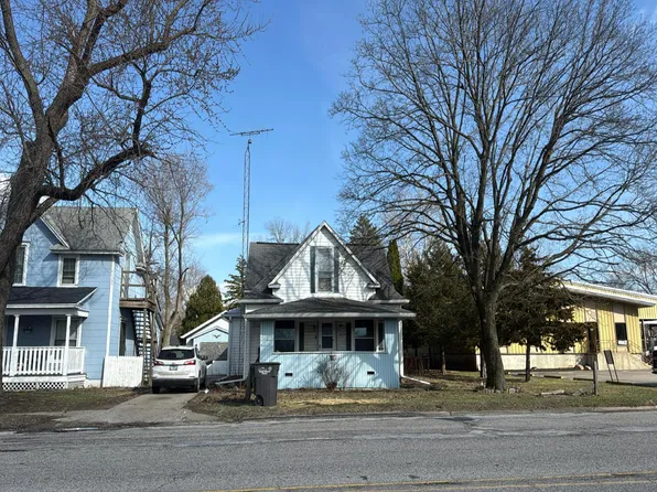 613 N Bowman Ave, Danville, IL 61832