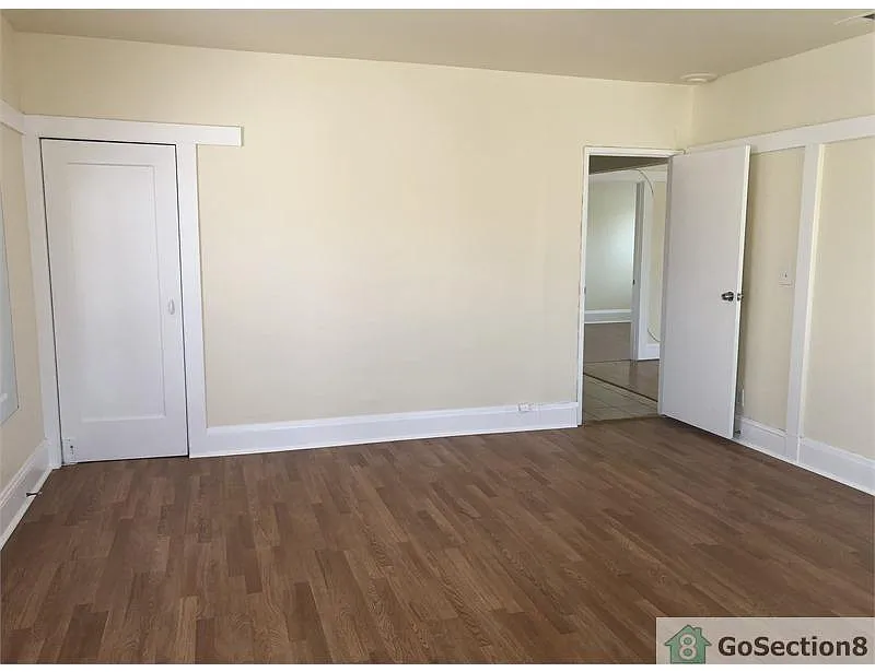 1422 7th Ave photo 1