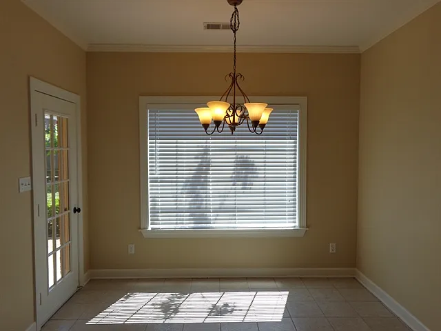 4528 Brighton Cir — Photo 4