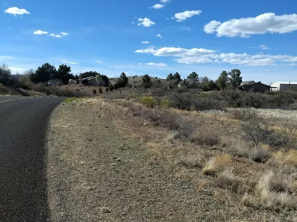 13591 S Burton Rd, Spring Valley, AZ 86333