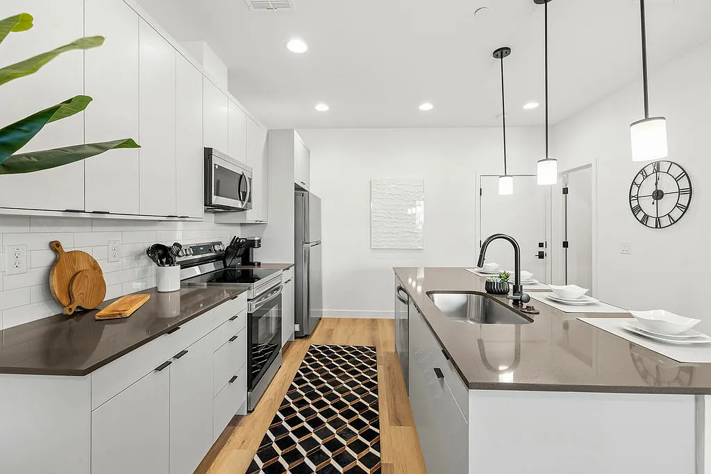 Canopy at The Trails Townhomes — Photo 4