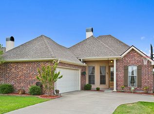 2102 Bonin Rd, Youngsville, LA 70592