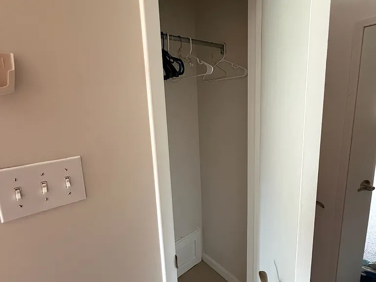 2920 Elliott St — Photo 39