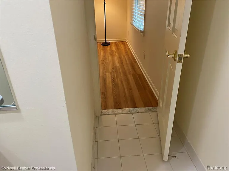885 N Old Woodward Ave #15 — Photo 20