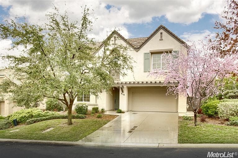 1st image of 212 Tarquina Ct
