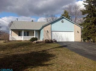 2636 W Choctaw Dr, London, OH 43140