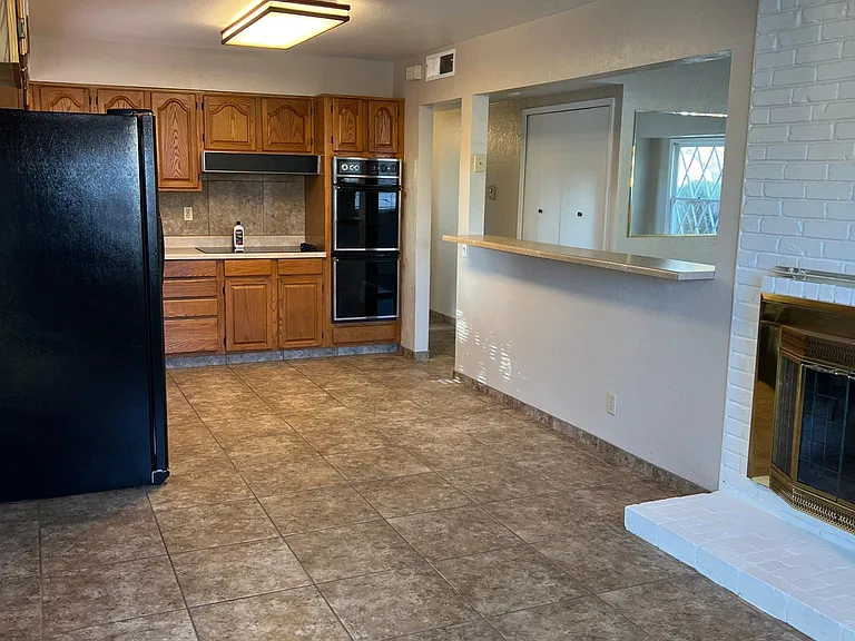 9120 Princess Jeanne Ave NE — Photo 8