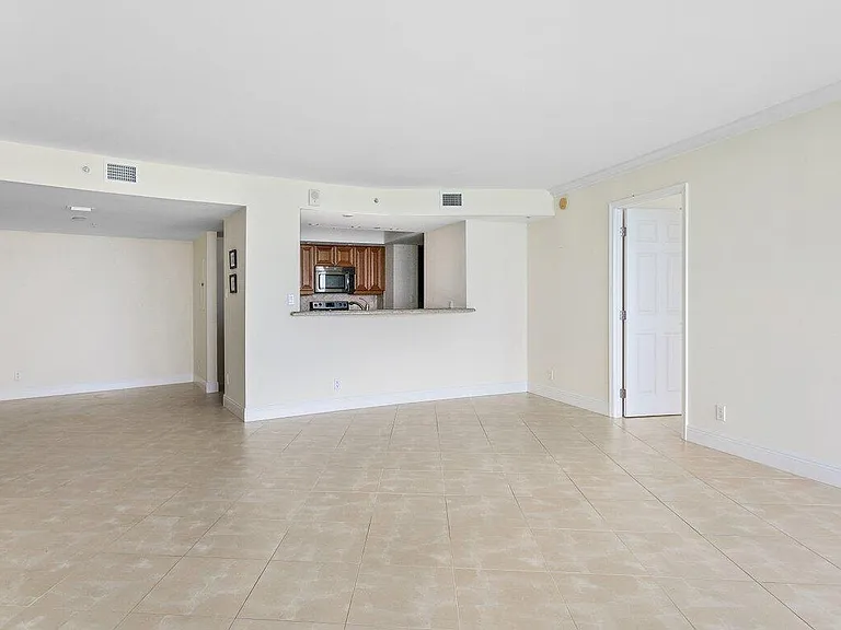 3000 N Ocean Dr #33E — Photo 10