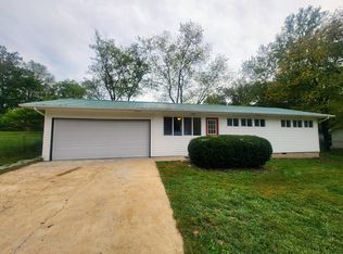 1130 Dewey Street, Houston, MO 65483