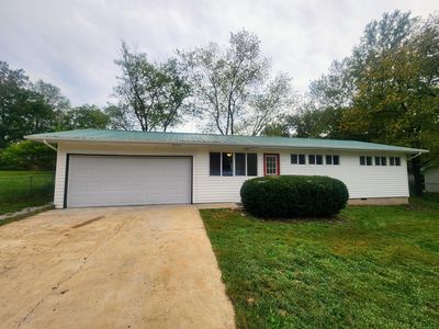 1130 Dewey Street, Houston, MO, 65483