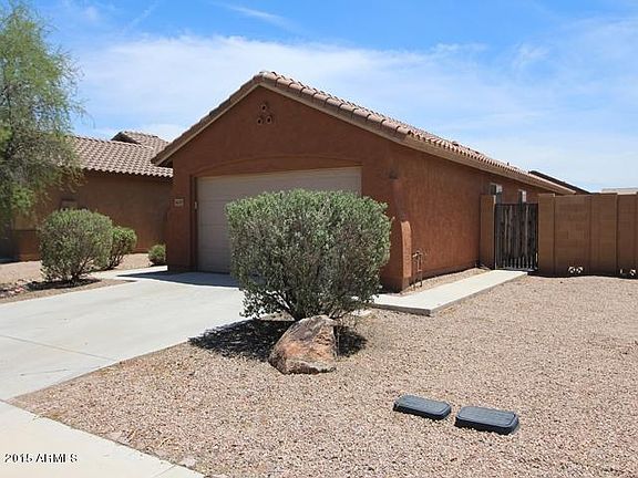 3rd image of 46137 W Windmill Dr