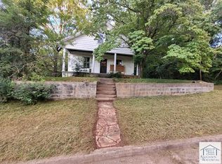546 Dillard St, Martinsville, VA 24112