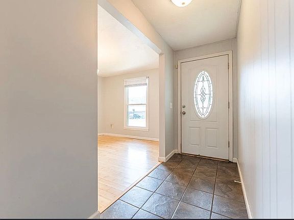 2nd image of 2118 S Suprema Ave