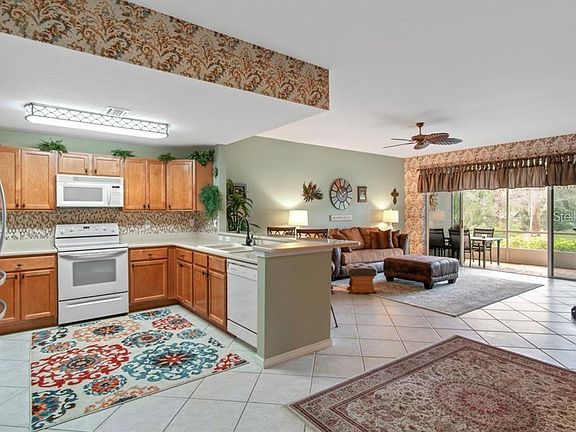 4th image of 3353 Grand Vista Ct Unit 102