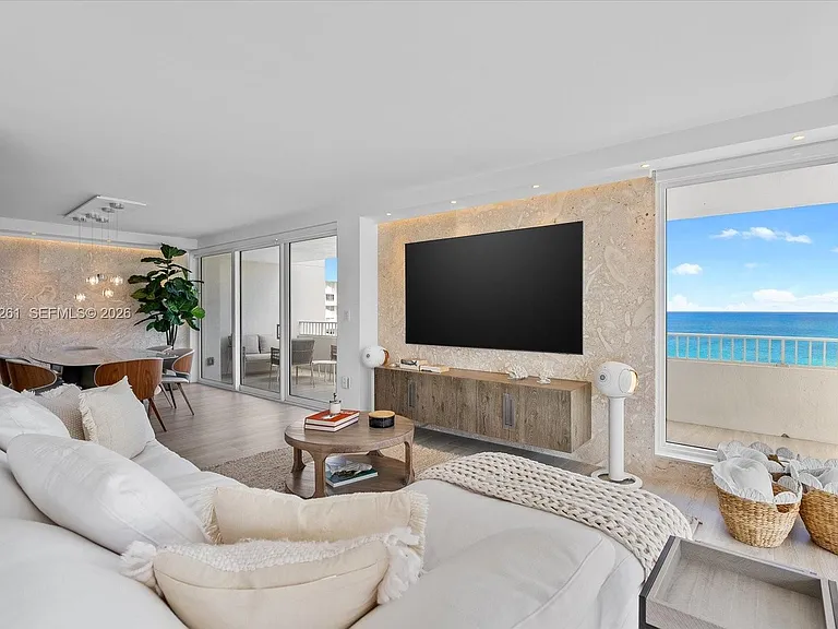 199 Ocean Lane Dr #1001 — Photo 10