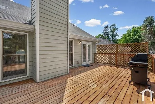 4240 Sugar Mill Dr — Photo 24